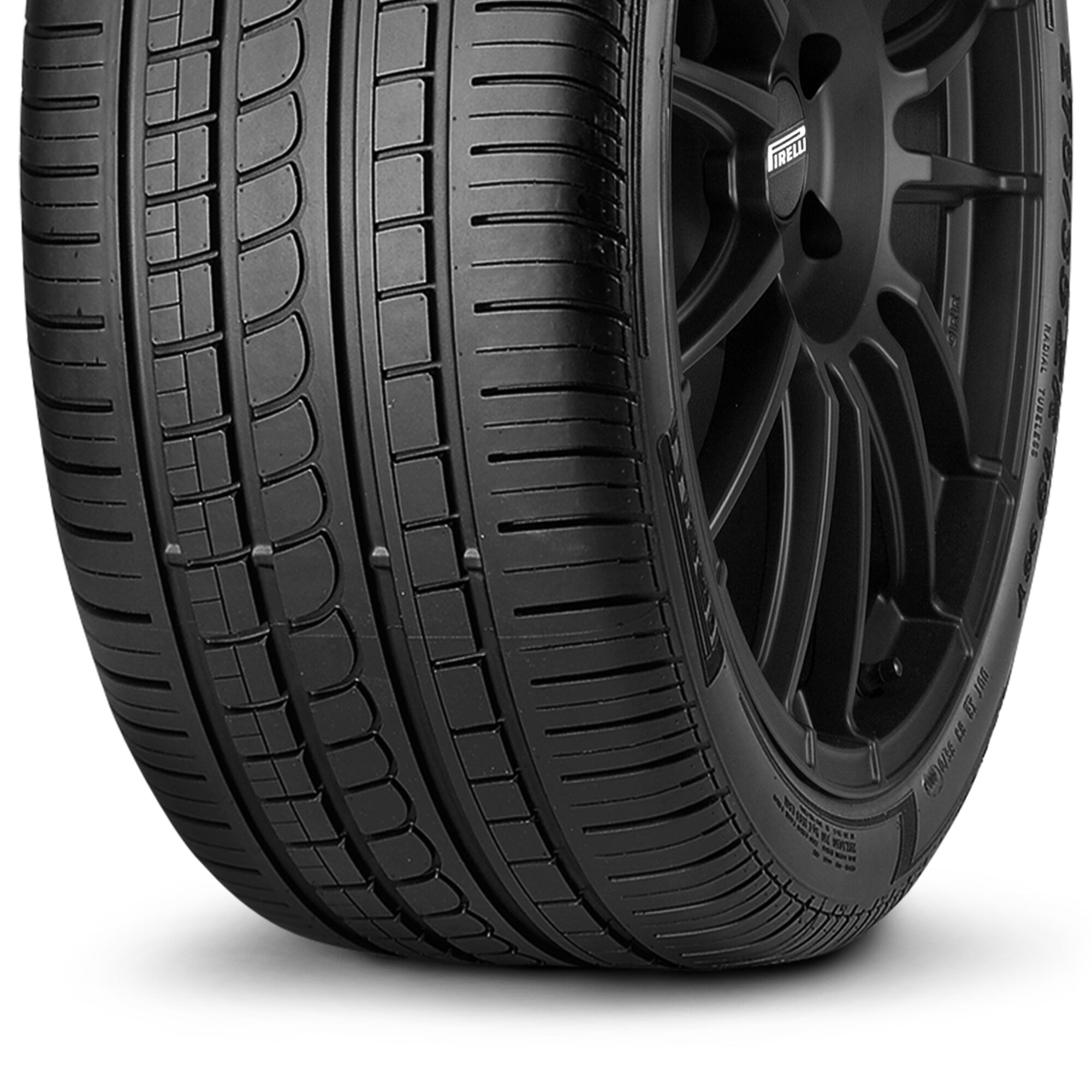 Pirelli 245/40R18 (97Y) XL P Zero Rosso (Audi) - Imagen 3